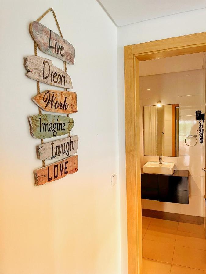 Awesome Apartment In Praia Da Rocha Portimão Exterior foto